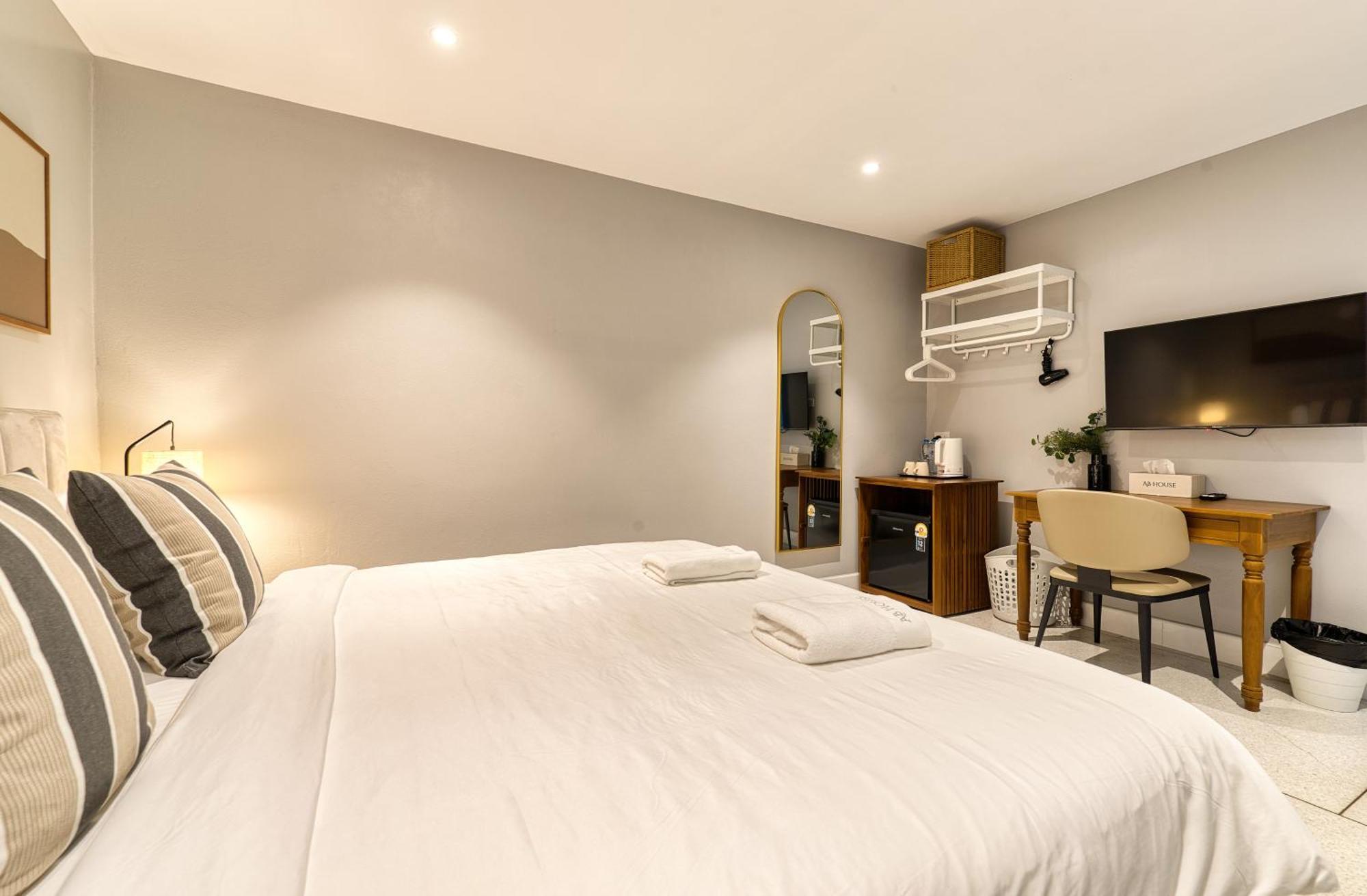 Ab House Apart otel Bangkok Dış mekan fotoğraf